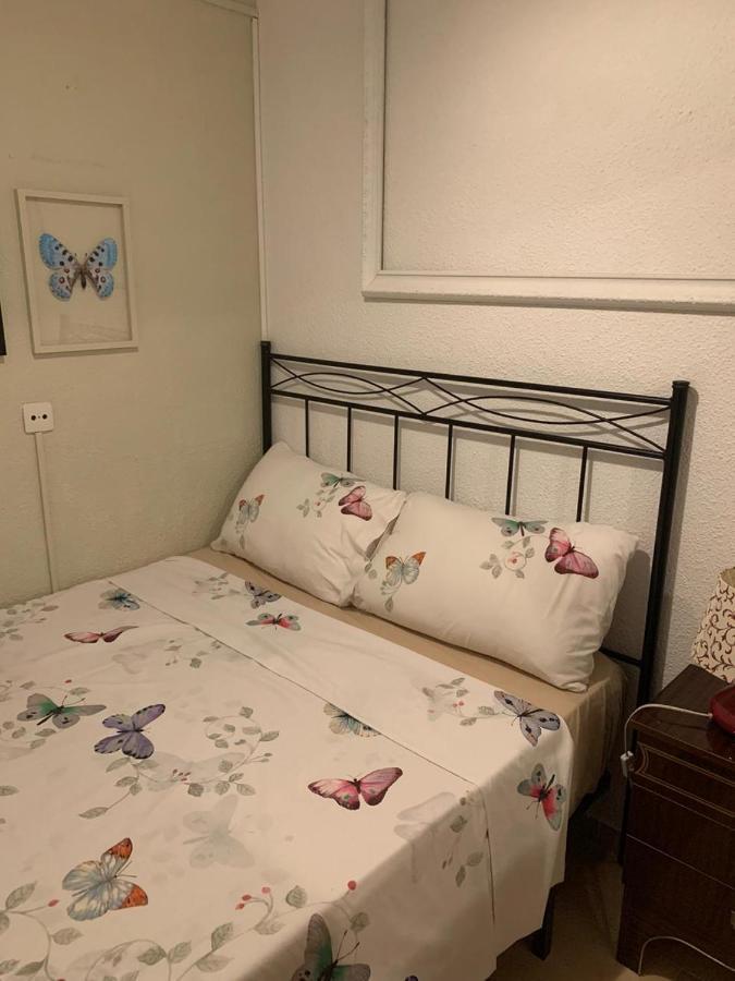 Apartamentos "Mariposa" Бенидорм Экстерьер фото