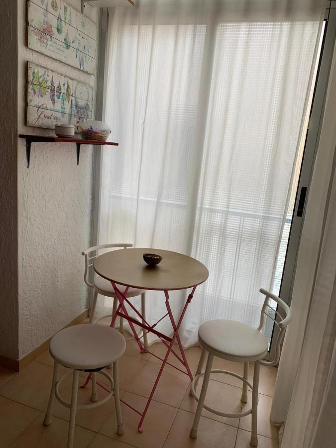 Apartamentos "Mariposa" Бенидорм Экстерьер фото